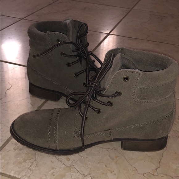 Steve Madden Shoes - Boots